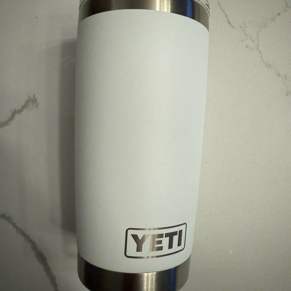 YETI White Stainless Steel Tumbler 20oz